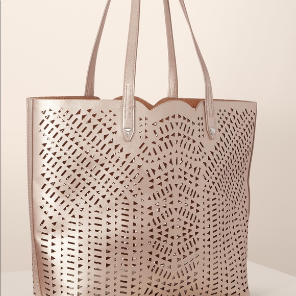 Stella and Dot Marseilles Tote - Picture 6 of 6